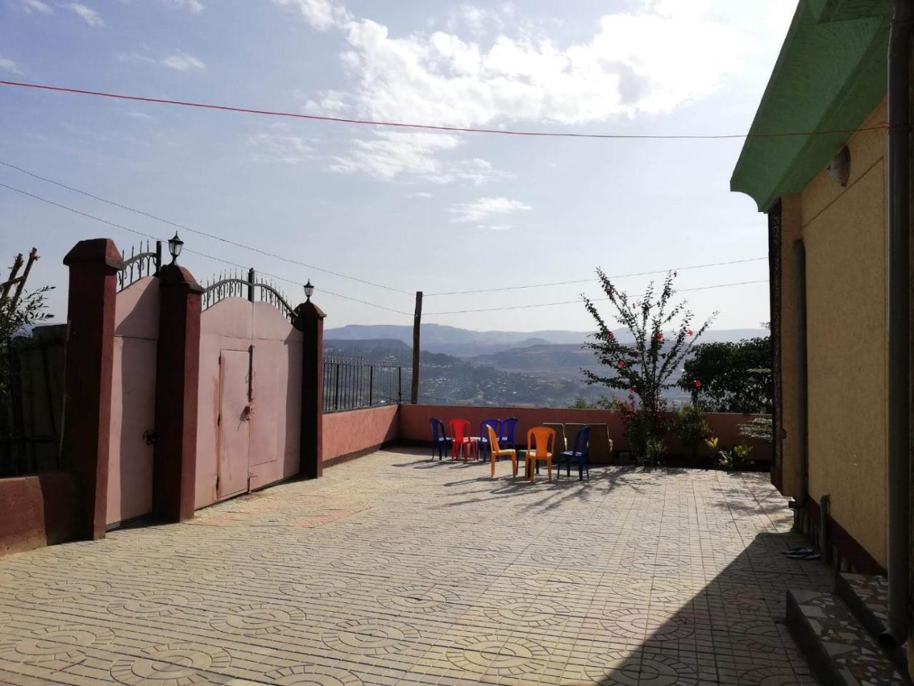 Gondar Backpackers Hostel Bagian luar foto
