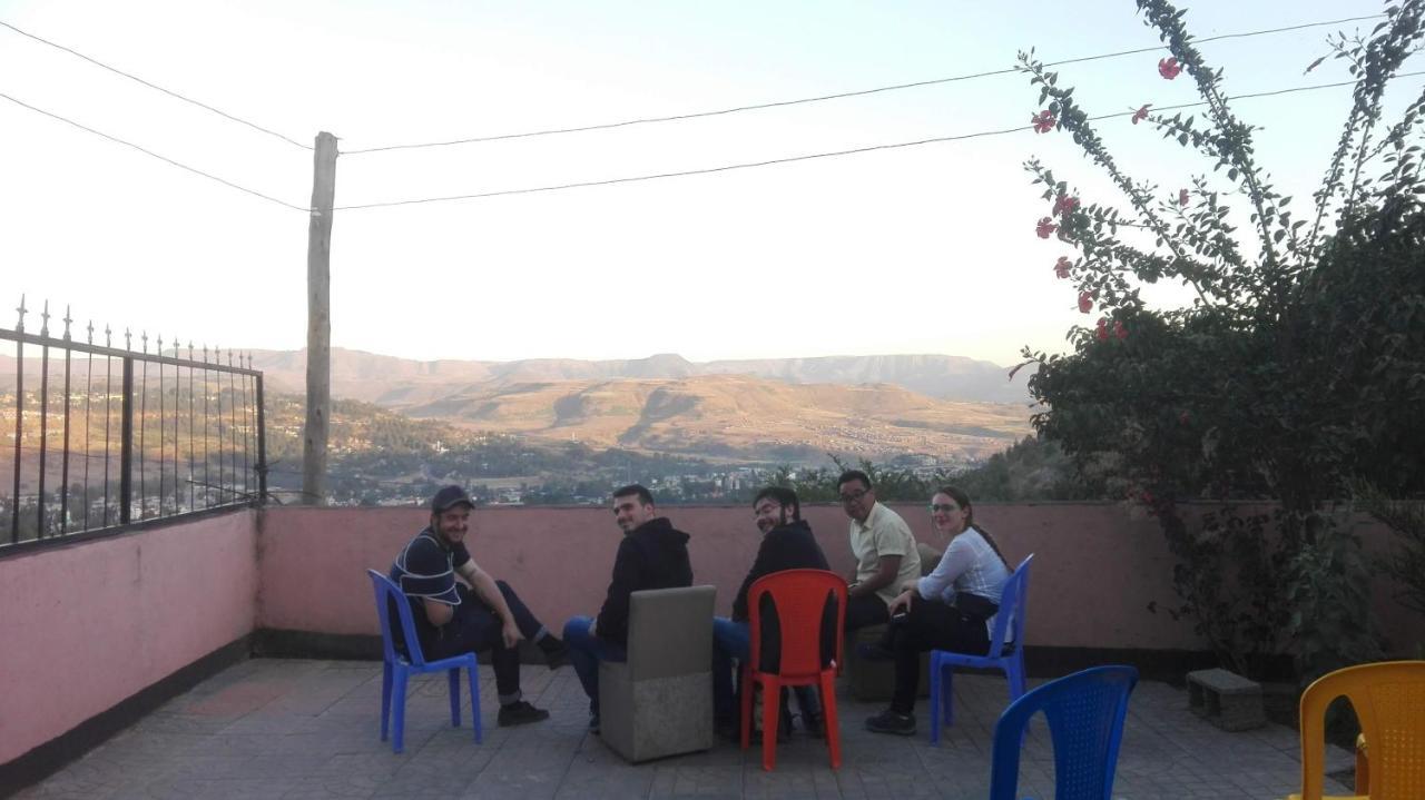 Gondar Backpackers Hostel Bagian luar foto