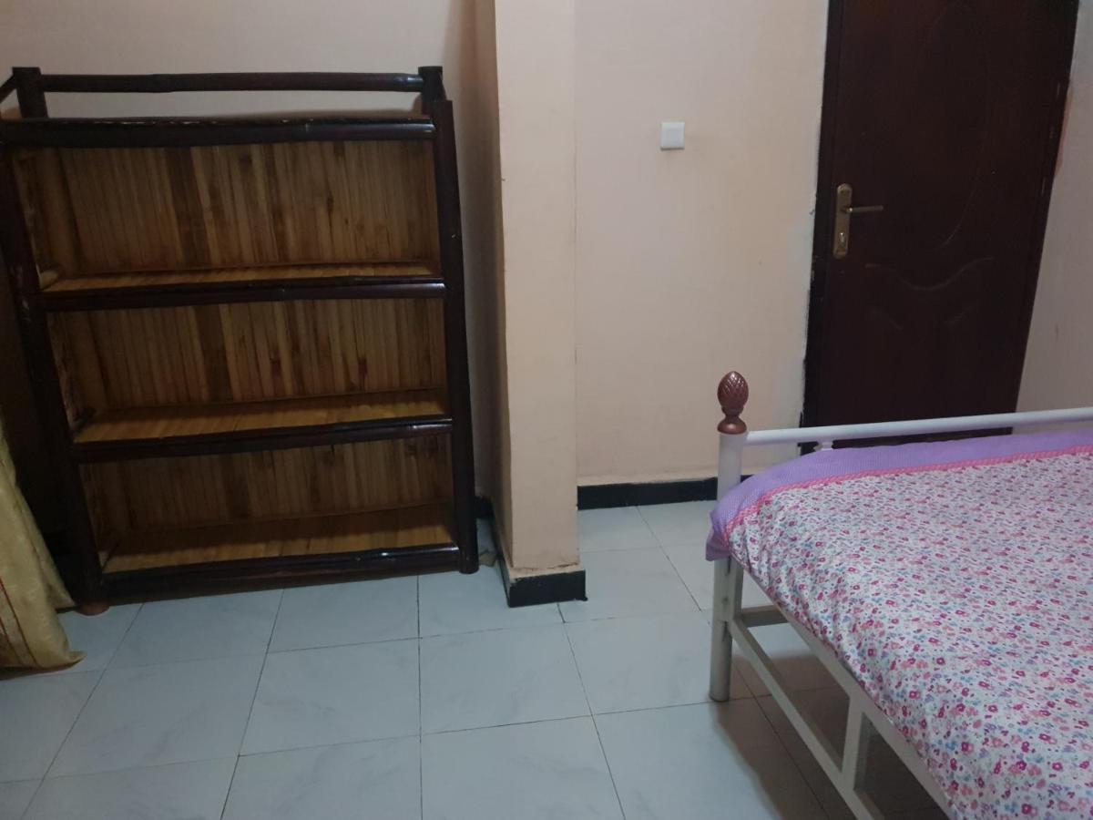 Gondar Backpackers Hostel Bagian luar foto